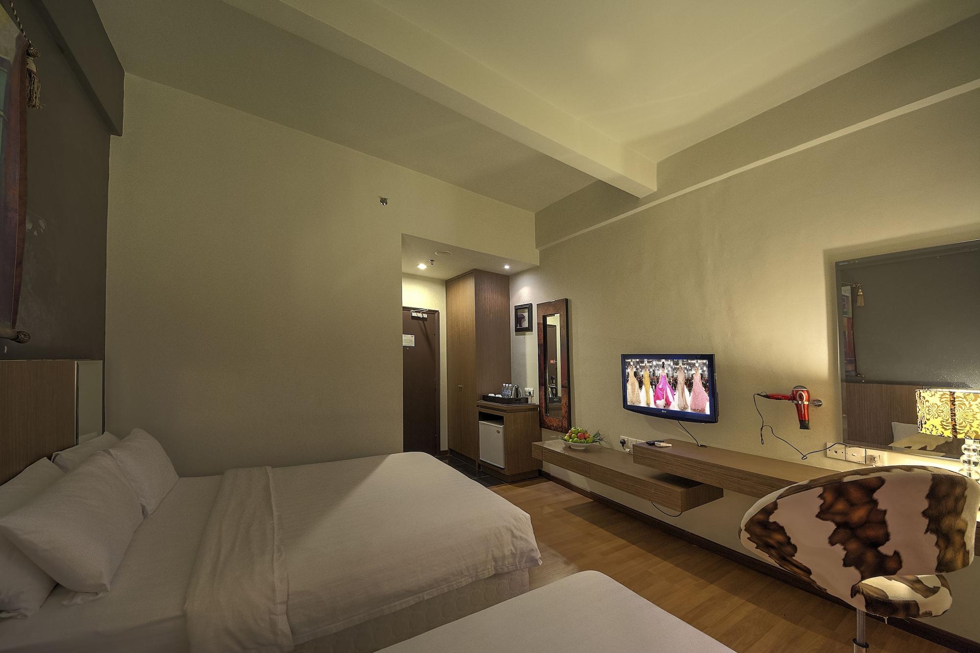 Arenaa Deluxe Hotel Malacca Exteriör bild