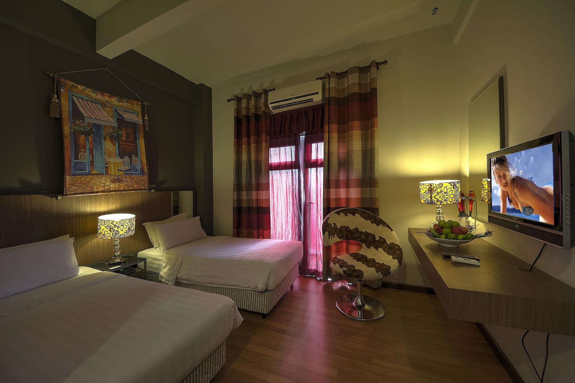 Arenaa Deluxe Hotel Malacca Exteriör bild
