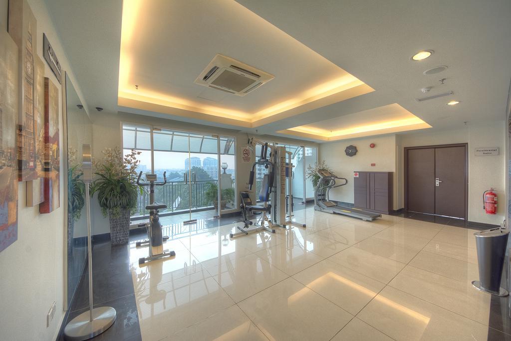 Arenaa Deluxe Hotel Malacca Exteriör bild