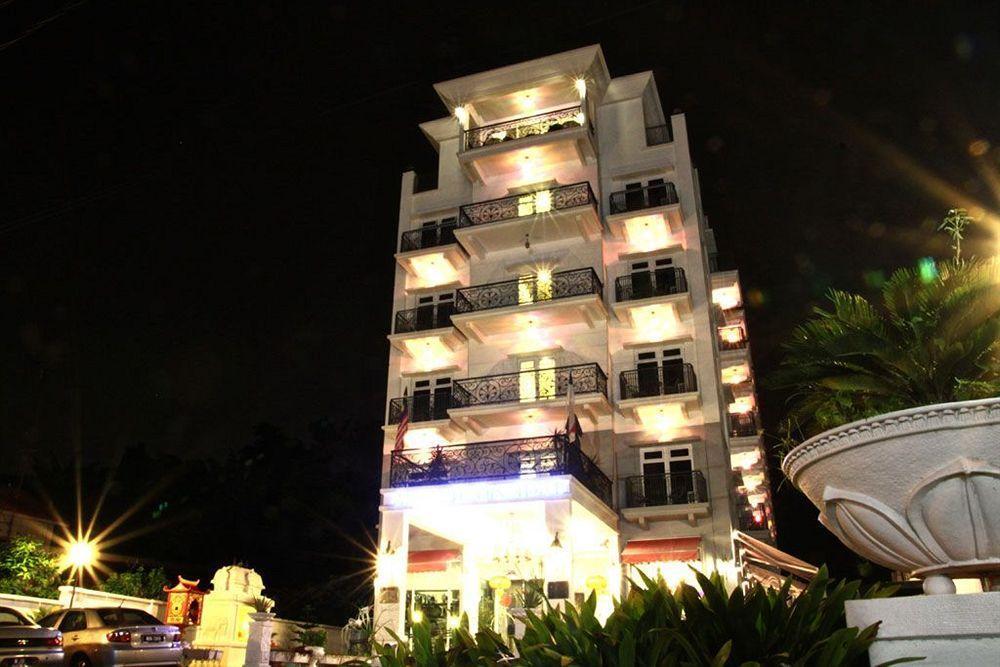 Arenaa Deluxe Hotel Malacca Exteriör bild