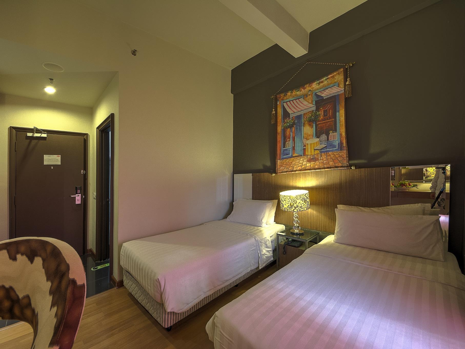 Arenaa Deluxe Hotel Malacca Exteriör bild
